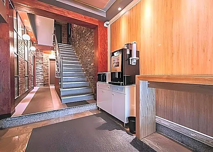 Welkin Hotel